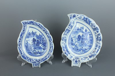 Lot 13 - A pair of Chinese blue and white leaf-shaped...