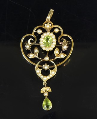 Lot 2780 - An Edwardian 15ct gold, peridot and seed pearl...