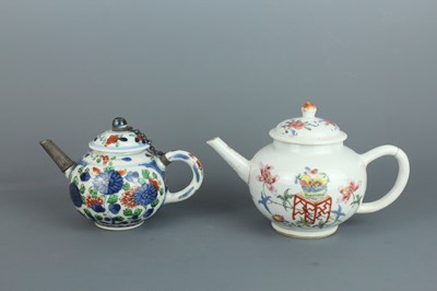 Lot 81 - Two Chinese teapots with covers, Qing Dynasty...