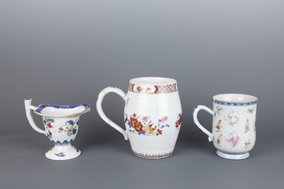 Lot 82 - Three Chinese families rose export vessels,...