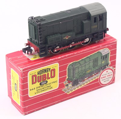 Lot 327 - 2231 Hornby-Dublo 2-rail 0-6-0 diesel-electric...