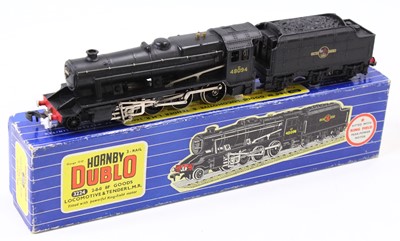 Lot 335 - 3224 Hornby-Dublo 3-rail 2-8-0 loco & tender...