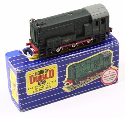 Lot 337 - 3231 Hornby-Dublo 3-rail 0-6-0 diesel-electric...