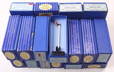 Lot 405 - Hornby-Dublo electrically operated semaphore...