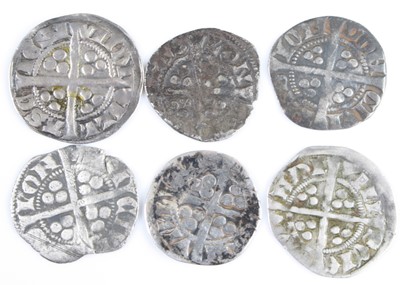 Lot 3058 - England, Charles I (1625-1649) half crown, obv:...