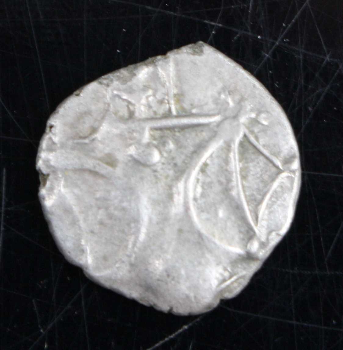 Lot 3082 - Ancient British Iron Age Celtic silver unit of...