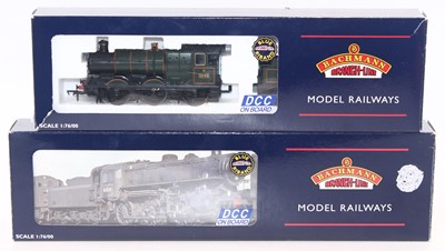 Lot 472 - Two Bachmann DCC 00 gauge locos to include an...