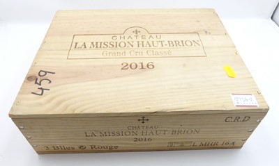 Lot 1118 - Chateau La Mission Haut-Brion 2016,...