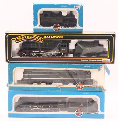 Lot 560 - Four 00 gauge locos by Mainline and Airfix, to...