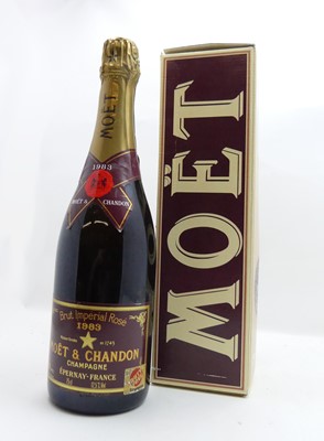 Lot 1203 - Moet et Chandon 1983, Vintage Champagne, one...