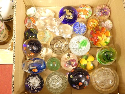 Lot 82 - A collection of glass paperweights