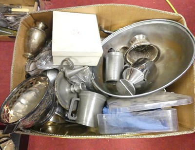 Lot 285 - A box of miscellaneous items to include a 19th...