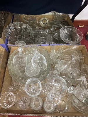 Lot 596 - An extensive collection of glassware, to...