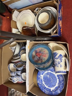 Lot 679 - Three boxes of ceramics, to include blue and...