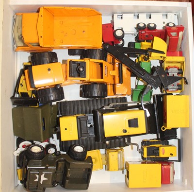 Lot 1585 - A tray of mostly Tonka loose diecast to inc....