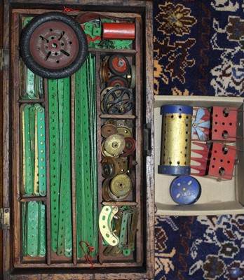 Lot 1611 - A wooden box containing a quantity of Meccano...