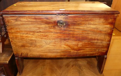 Lot 1371 - A contemporary elm hinge topped blanket chest,...