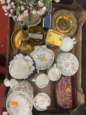 Lot 690 - A Minton Haddon Hall part tea service,...