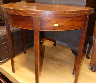 Lot 1402 - An early 19th century mahogany D-shaped...