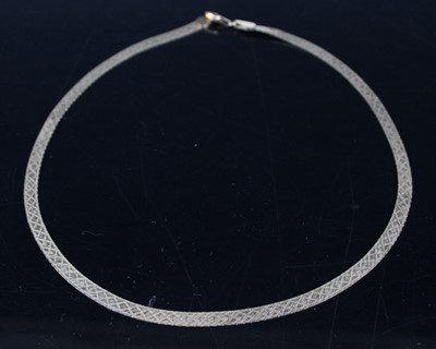 Lot 465 - A modern H Samuel 9ct gold flatlink necklace,...