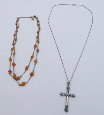 Lot 315 - A beaded agate necklace; together with a white...