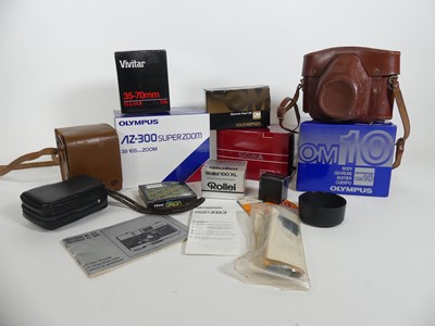 Lot 191 - A box of cameras to include; Olympus AZ-300...