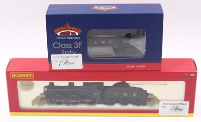 Lot 554 - Two 00 gauge locos, both fitted with DCC by...