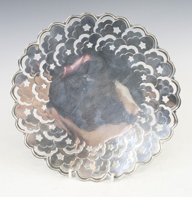 Lot 166 - An Art Deco silver footed comport, having...