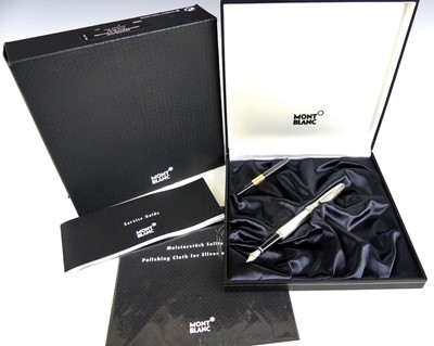 Lot 2406 - A cased Montblanc Meisterstuck Solitaire...