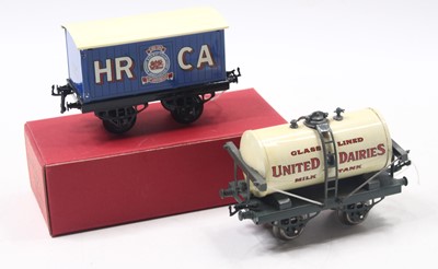 Lot 152 - Two goods wagons: 1929-30 (probably), Hornby...