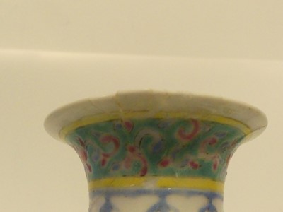 Lot 225 - A blue and white Chinese teapot and another...