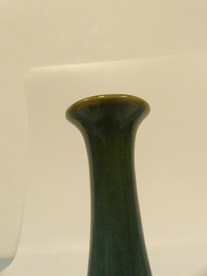 Lot 223 - A collection of Chinese ceramics; turquoise...