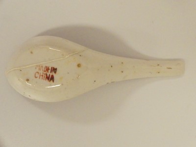 Lot 223 - A collection of Chinese ceramics; turquoise...