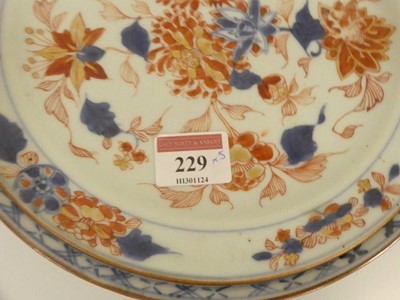 Lot 229 - Five Chinese export plates/ dishes decoarated...