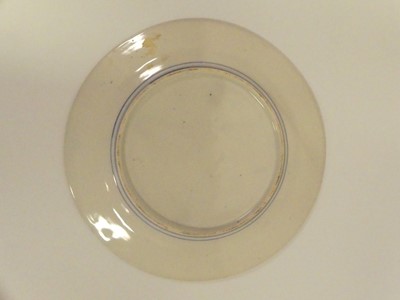 Lot 229 - Five Chinese export plates/ dishes decoarated...