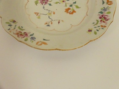 Lot 229 - Five Chinese export plates/ dishes decoarated...