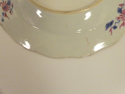 Lot 229 - Five Chinese export plates/ dishes decoarated...