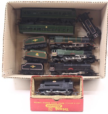 Lot 682 - Six Triang 00 gauge locos to include a Jinty...