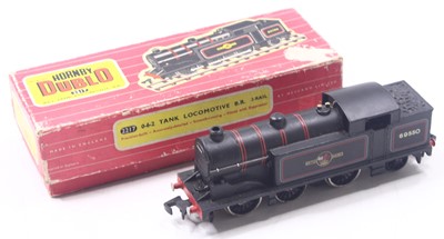 Lot 359 - Hornby Dublo 00 gauge 2 rail 2217 0-6-2 tank,...