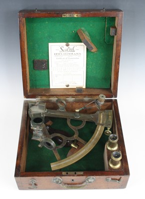 Lot 551 - A late 20th century marine sextant, having a...