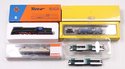 Lot 762 - Three N gauge continental locos to include an...