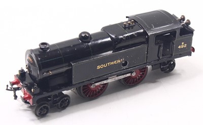 Lot 119 - 1929-30 clockwork Hornby No.2 Special tank...