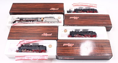 Lot 722 - Four HO gauge Liliput locos, including, a DB...