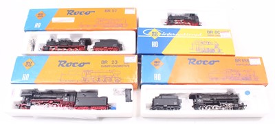 Lot 712 - Four HO gauge Roco locos, including a BR 57,...