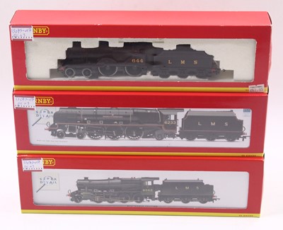 Lot 521 - Three Hornby 00 gauge locos to include an 8F...