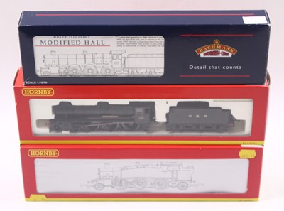 Lot 529 - Three Hornby 00 gauge locos to include a...