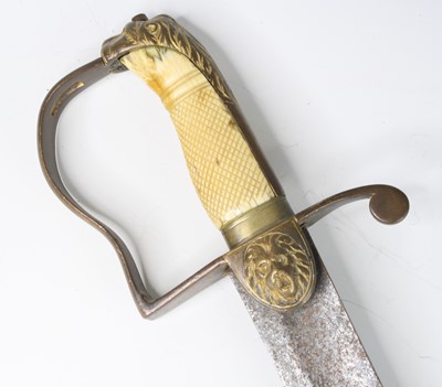 Lot 736 - A George III Officer's sabre, having an 81cm...