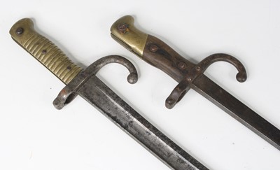 Lot 684 - A French model 1866 chassepot bayonet, having...