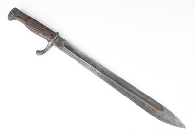 Lot 607 - A German 1898/05 pattern butcher bayonet,...