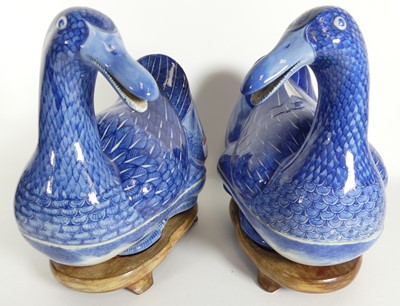 Lot 1 - A pair of modern Chinese blue and white...